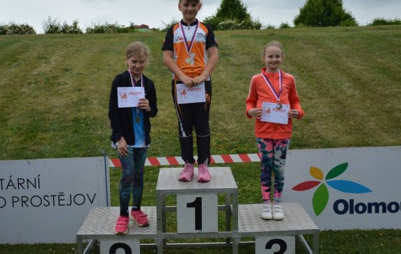 Medaile z Krajského finále Přeboru škol v orientačním běhu
