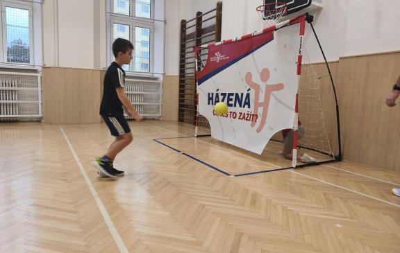 Ukázkové hodiny miniházené