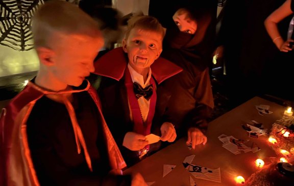 Happy Halloween: den plný zábavy a strašení