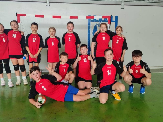 Školní liga házené