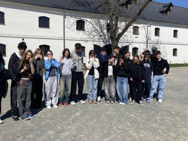 9. A v Pevnosti poznání